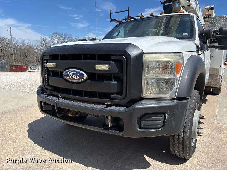 image for item FB3392 2011 Ford F550 bucket truck