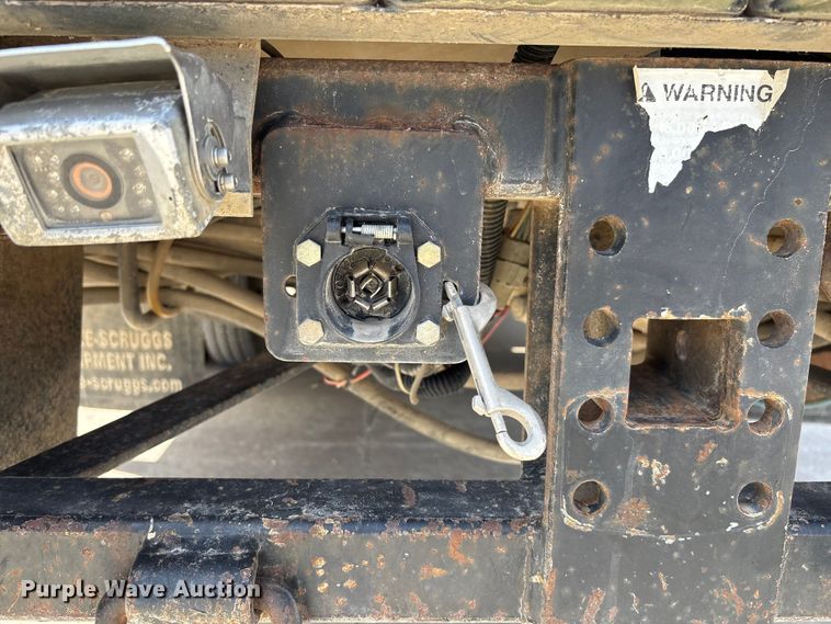image for item FB3392 2011 Ford F550 bucket truck