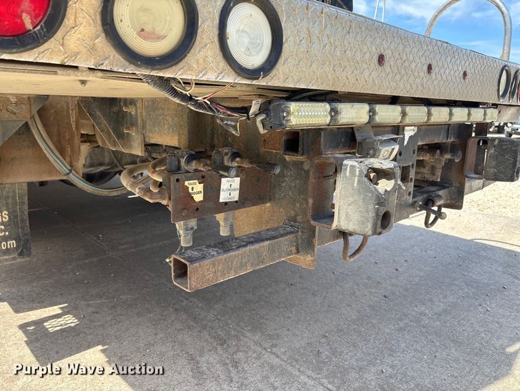 image for item FB3392 2011 Ford F550 bucket truck