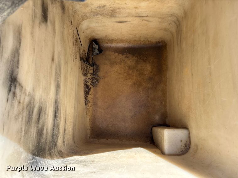 image for item FB3392 2011 Ford F550 bucket truck