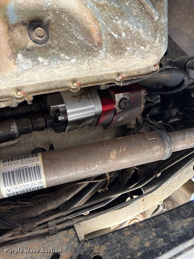 image for item FB3392 2011 Ford F550 bucket truck