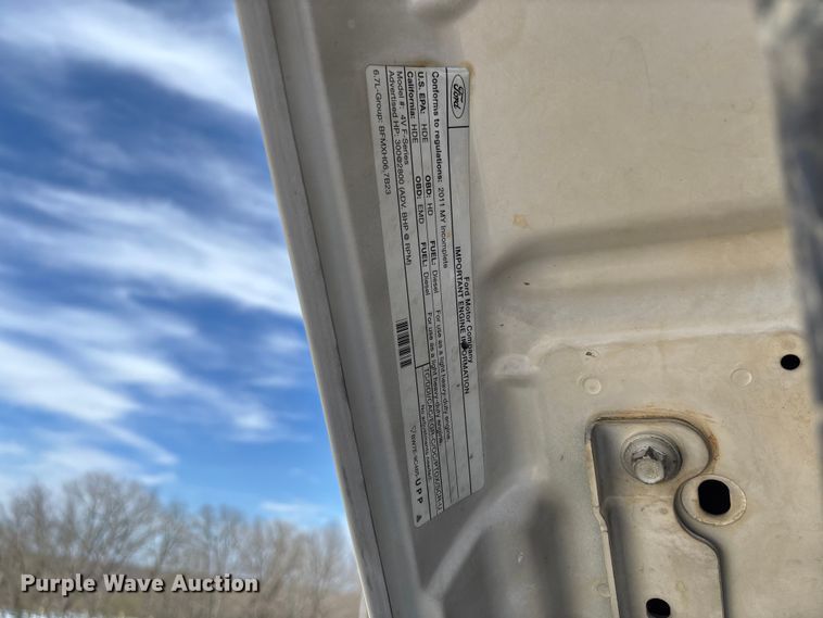 image for item FB3392 2011 Ford F550 bucket truck