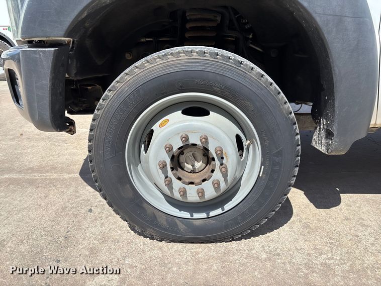 image for item FB3392 2011 Ford F550 bucket truck