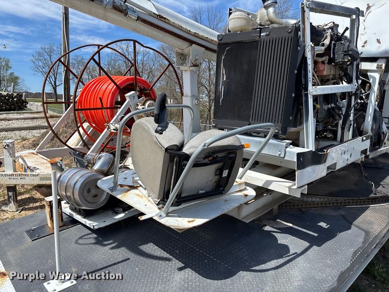 image for item FB3393 2021 Highway Manufacturing Company HHF pressure digger truck bed