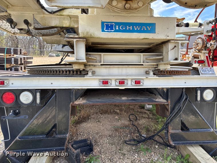 image for item FB3393 2021 Highway Manufacturing Company HHF pressure digger truck bed