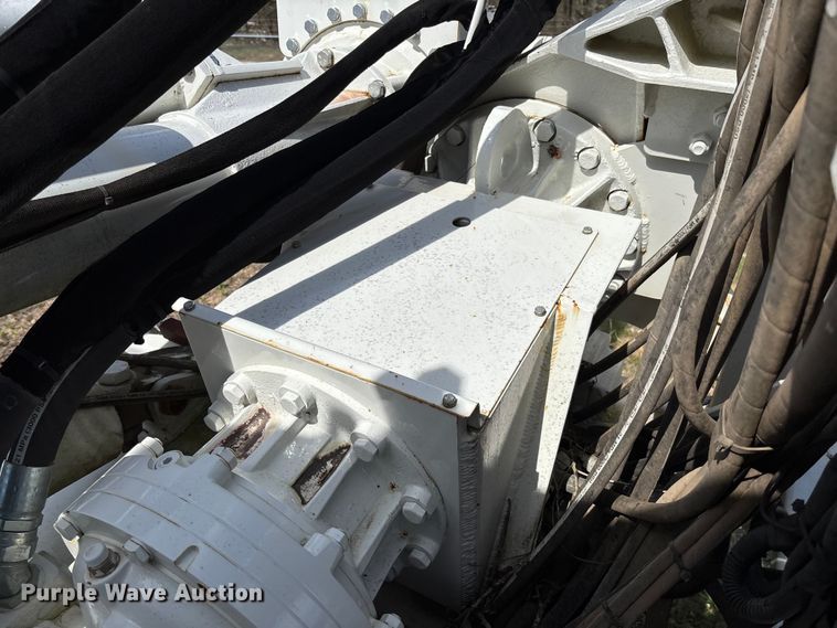 image for item FB3393 2021 Highway Manufacturing Company HHF pressure digger truck bed