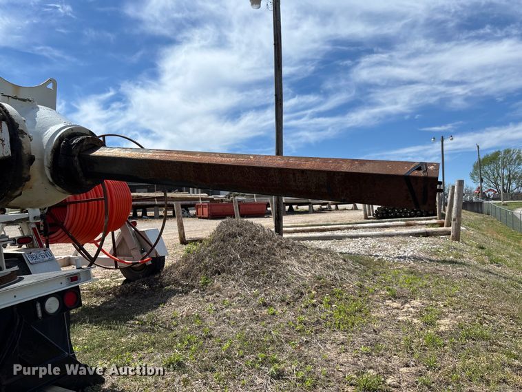image for item FB3393 2021 Highway Manufacturing Company HHF pressure digger truck bed