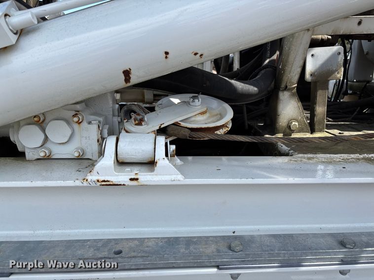 image for item FB3393 2021 Highway Manufacturing Company HHF pressure digger truck bed