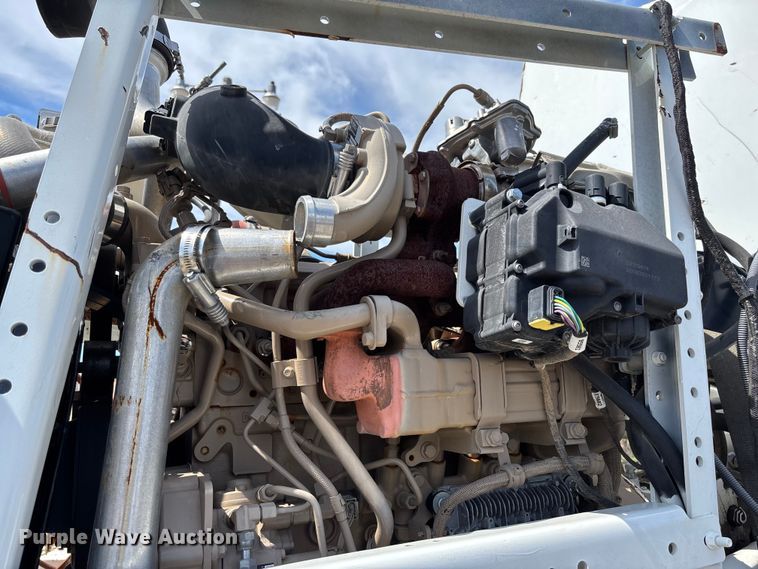 image for item FB3393 2021 Highway Manufacturing Company HHF pressure digger truck bed
