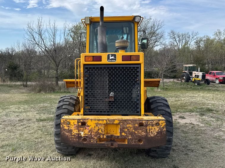 image for item FB7138 1988 John Deere 544E 