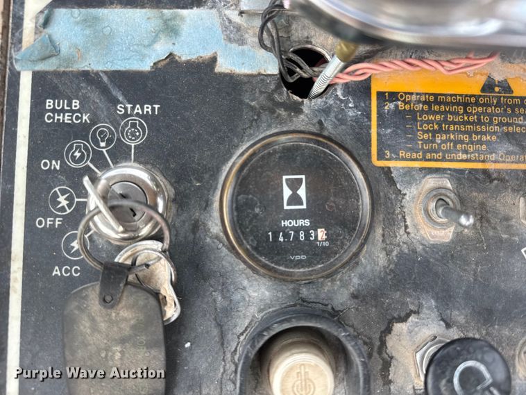 image for item FB7138 1988 John Deere 544E 