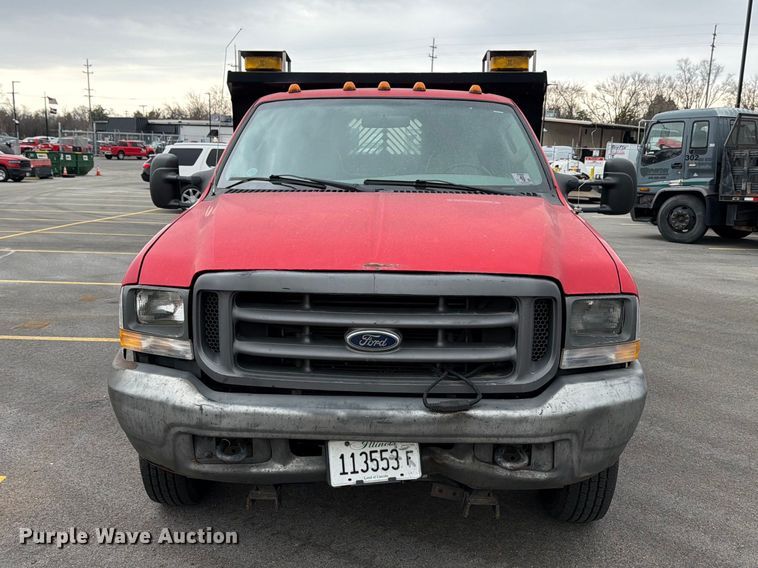 image for item FB8049 2004 Ford F350 Super Duty dump bed pickup truck