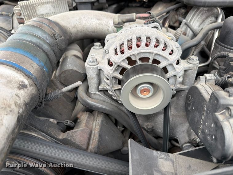 image for item FB8049 2004 Ford F350 Super Duty dump bed pickup truck