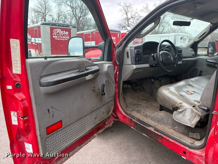 image for item FB8050 2005 Ford F350 Super Duty XL dump flatbed pickup truck