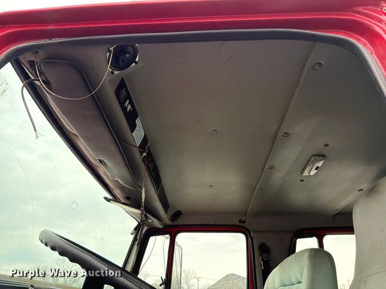 image for item FB8053 2002 Freightliner FL70 Crew Cab dump truck