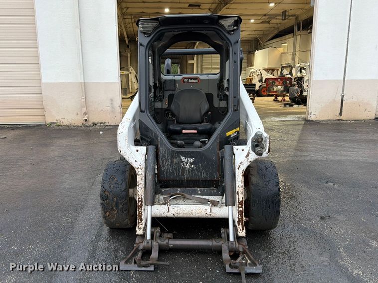 image for item FB8110 2020 Bobcat S64 skid steer loader