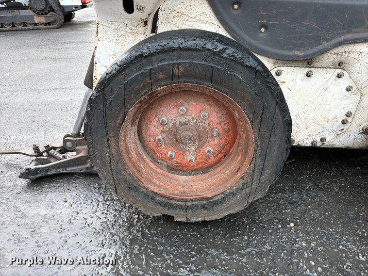 image for item FB8110 2020 Bobcat S64 skid steer loader
