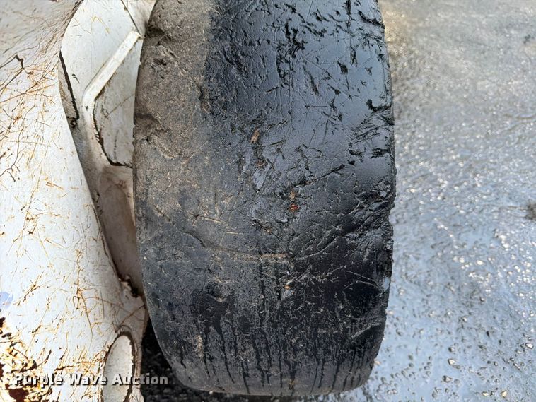 image for item FB8110 2020 Bobcat S64 skid steer loader