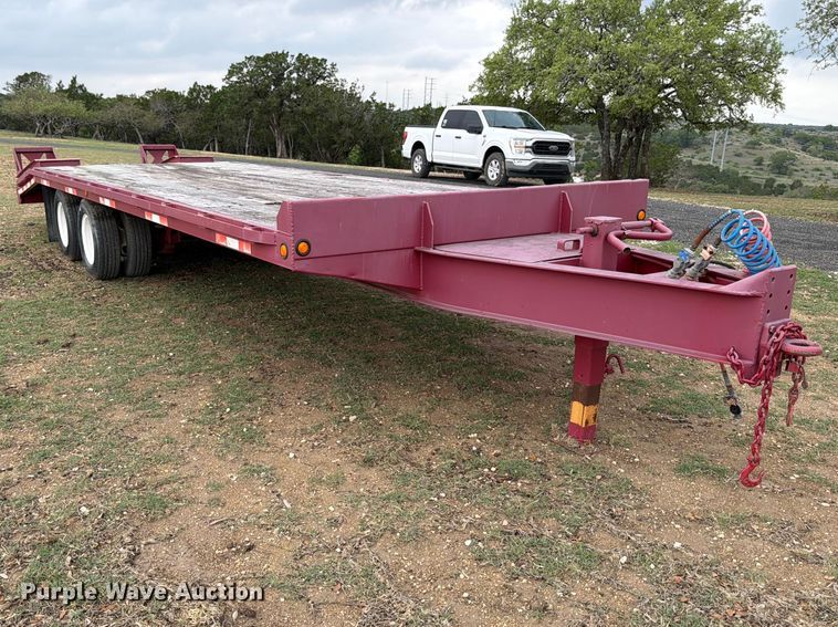 image for item FB8114 2002 Winston AP21025AC equipment trailer