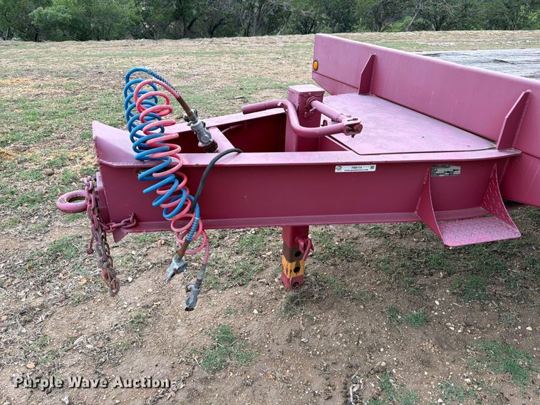 image for item FB8114 2002 Winston AP21025AC equipment trailer