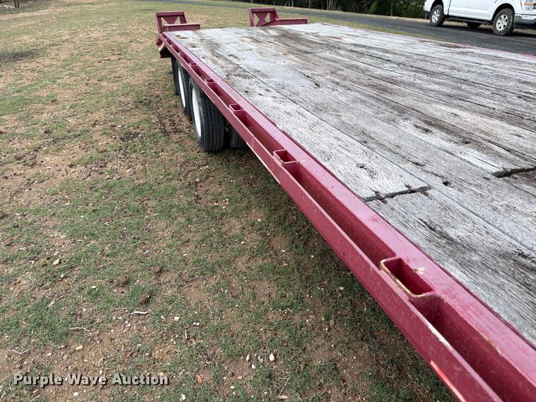 image for item FB8114 2002 Winston AP21025AC equipment trailer