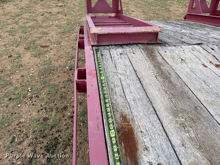 image for item FB8114 2002 Winston AP21025AC equipment trailer