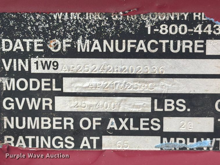 image for item FB8114 2002 Winston AP21025AC equipment trailer