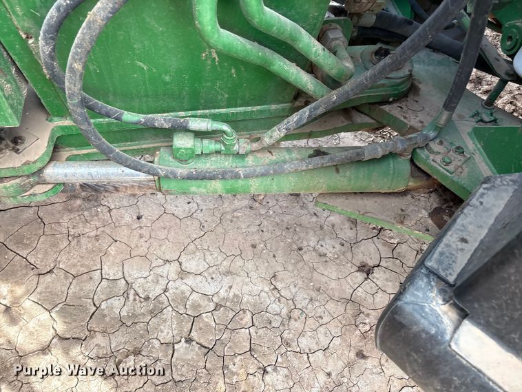 image for item FC2128 2005 John Deere 9520 Scraper Special 4WD tractor