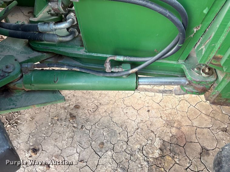 image for item FC2128 2005 John Deere 9520 Scraper Special 4WD tractor