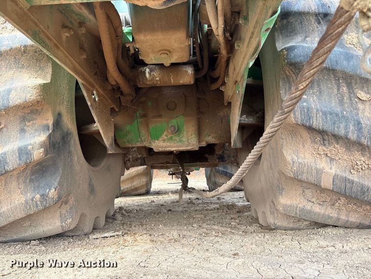 image for item FC2128 2005 John Deere 9520 Scraper Special 4WD tractor