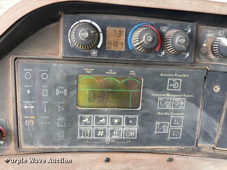 image for item FC2128 2005 John Deere 9520 Scraper Special 4WD tractor