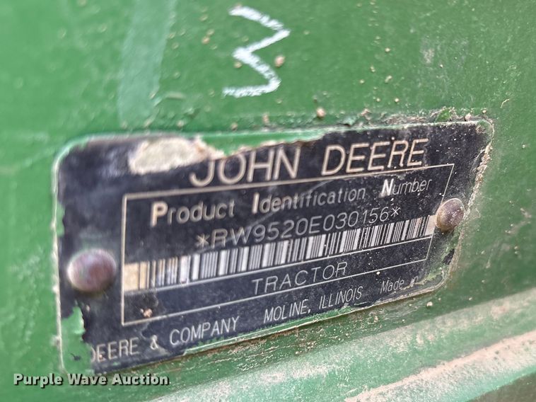image for item FC2128 2005 John Deere 9520 Scraper Special 4WD tractor
