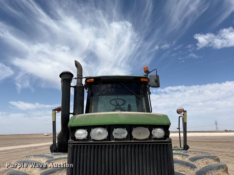 image for item FC2129 2006 John Deere 9520 Scraper Special 4WD tractor