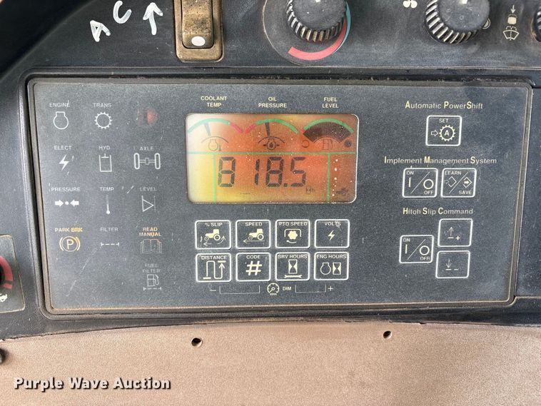 image for item FC2129 2006 John Deere 9520 Scraper Special 4WD tractor