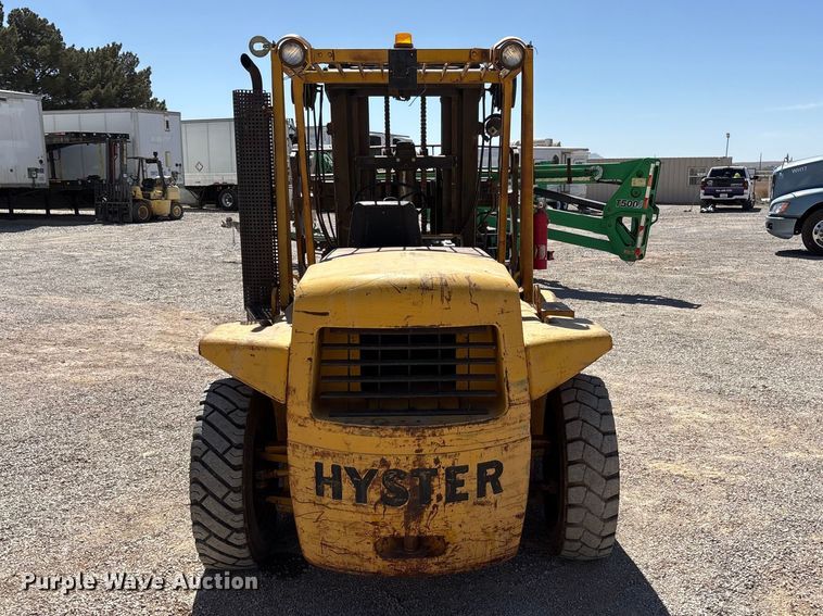 image for item FC2134 Hyster forklift