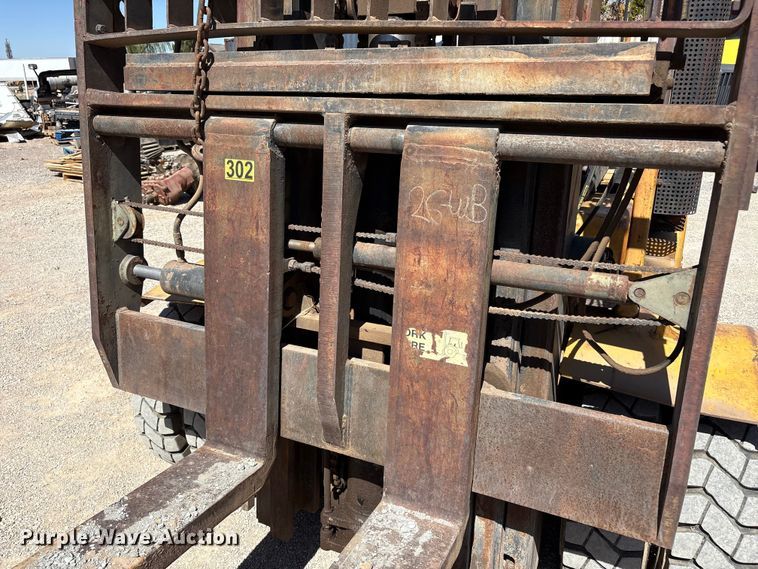 image for item FC2134 Hyster forklift
