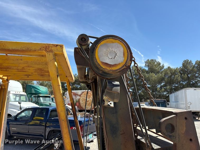 image for item FC2134 Hyster forklift