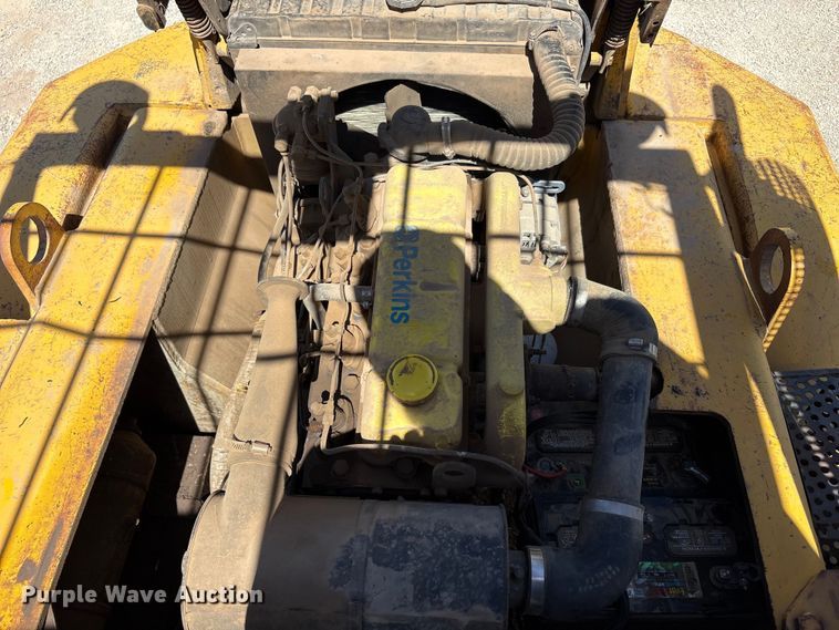 image for item FC2134 Hyster forklift