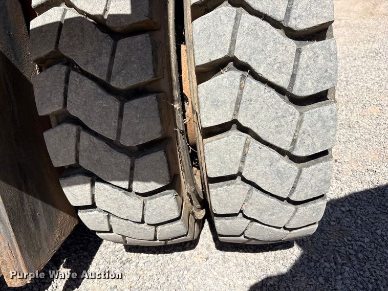 image for item FC2134 Hyster forklift
