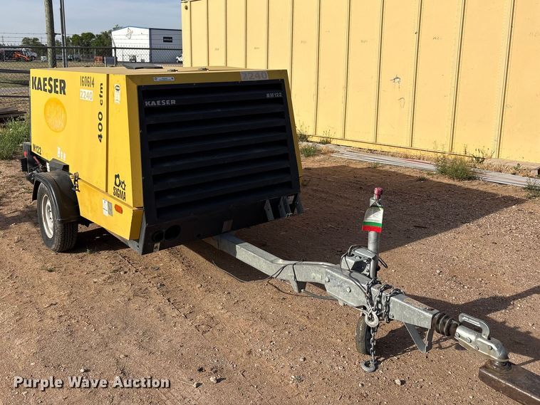 image for item FC2142 2015 Kaeser M122 air compressor