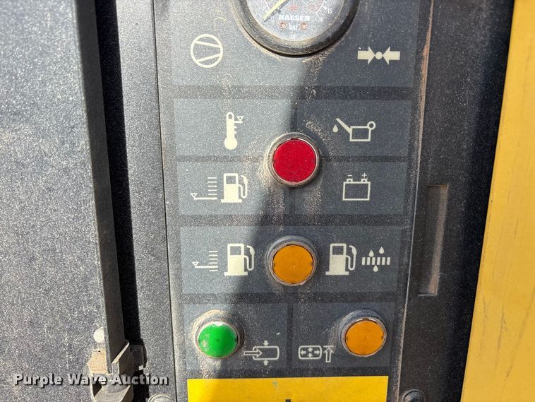 image for item FC2142 2015 Kaeser M122 air compressor