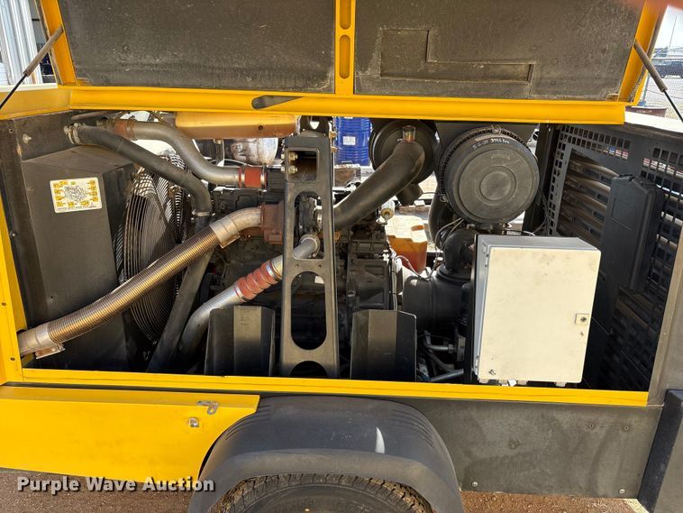 image for item FC2142 2015 Kaeser M122 air compressor