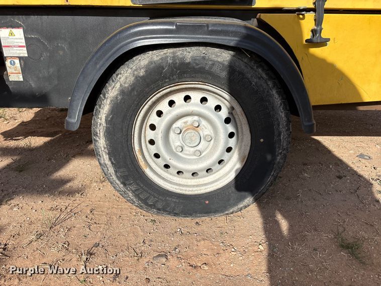 image for item FC2142 2015 Kaeser M122 air compressor