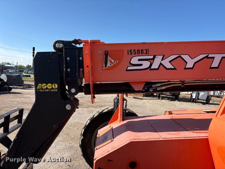 image for item FC2167 2015 Skytrak 6036 telehandler