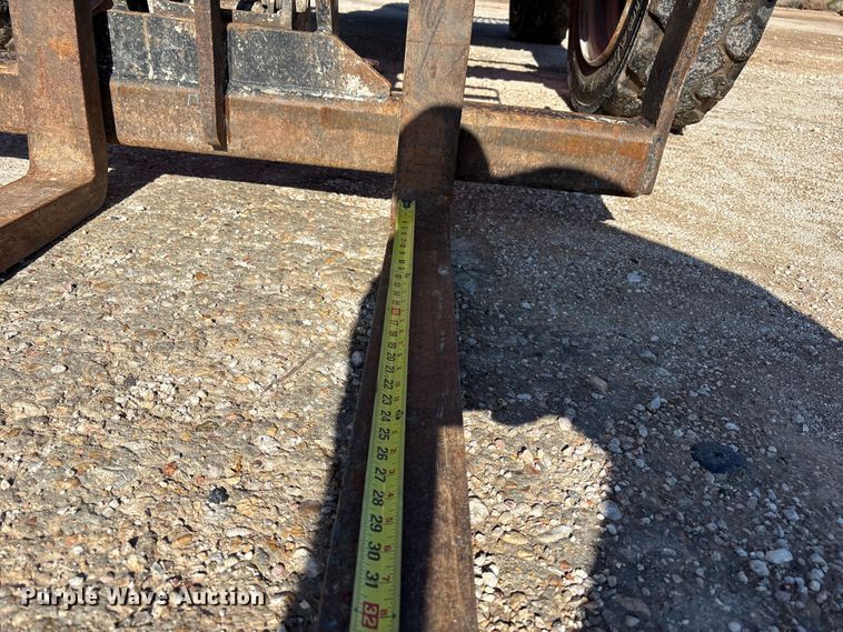 image for item FC2167 2015 Skytrak 6036 telehandler