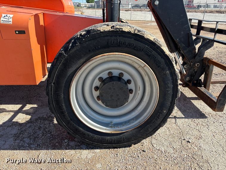 image for item FC2167 2015 Skytrak 6036 telehandler