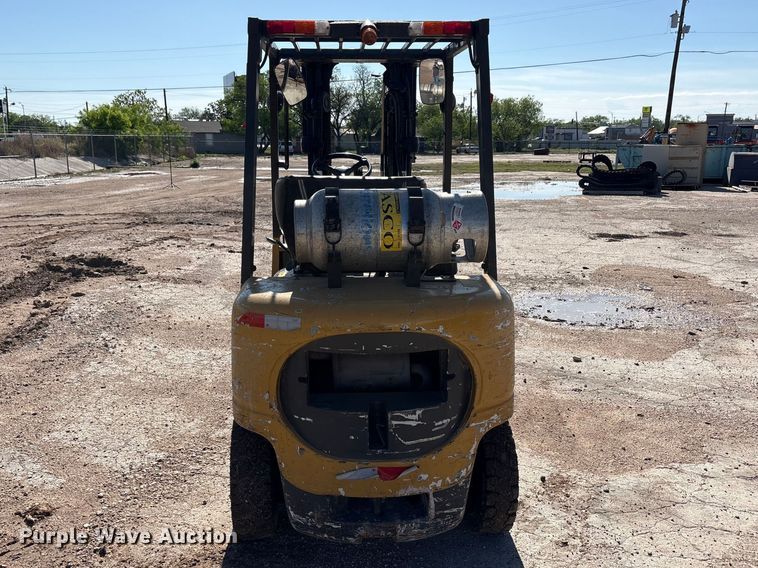 image for item FC2168 Caterpillar GP25K forklift