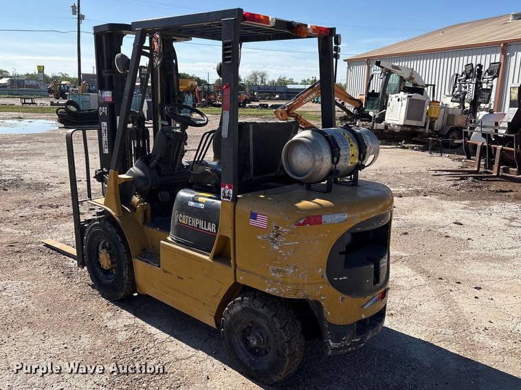 image for item FC2168 Caterpillar GP25K forklift
