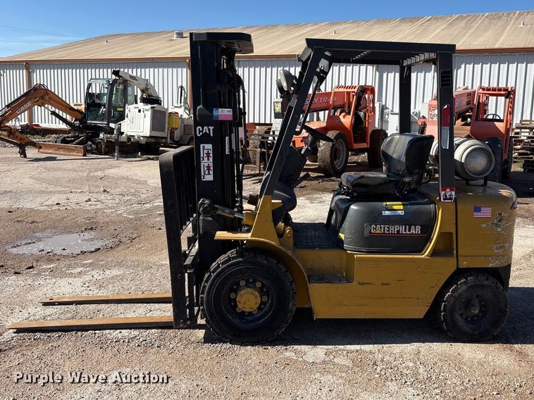 image for item FC2168 Caterpillar GP25K forklift