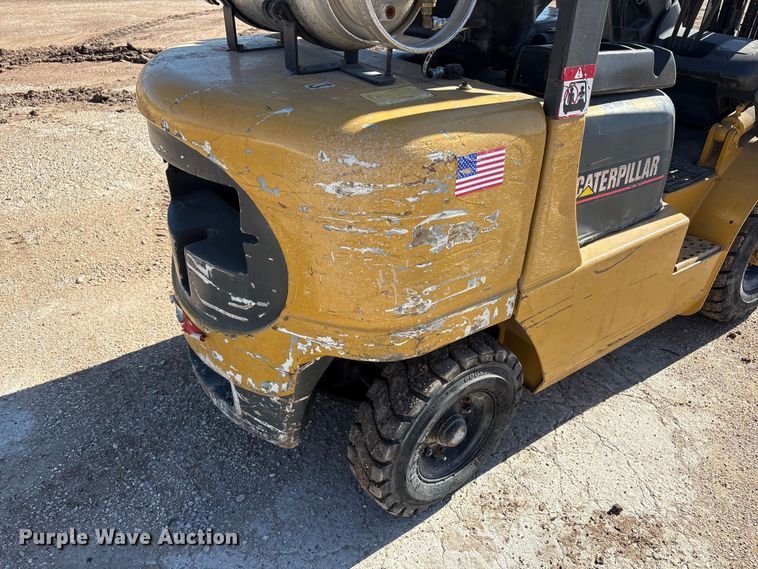 image for item FC2168 Caterpillar GP25K forklift
